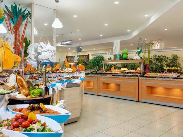 Unique Residence Hotel Golf & Spa