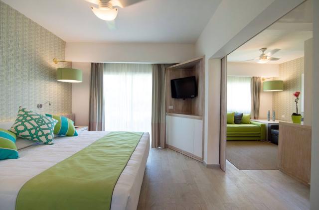 Grand Sirenis Punta Cana Resort