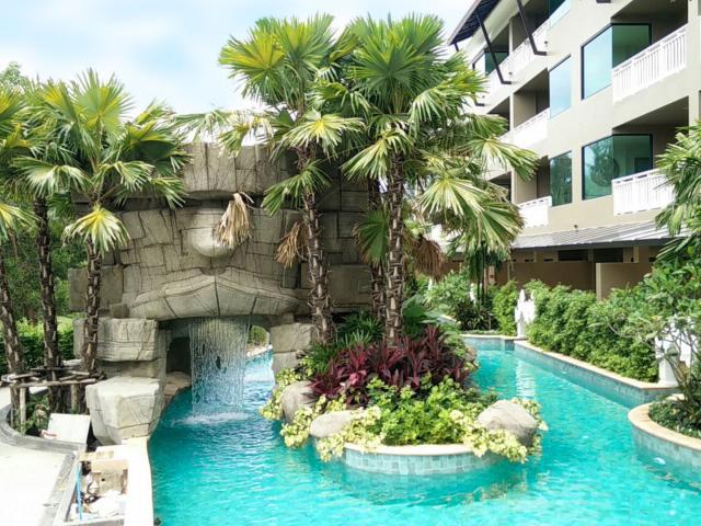 Maikhao Palm Beach & Resort