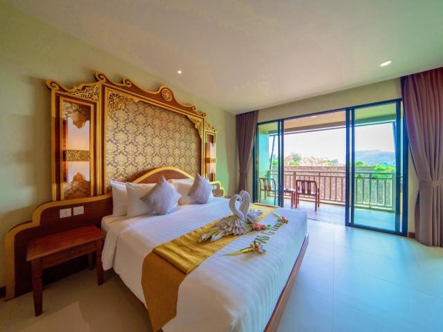 Maikhao Palm Beach & Resort
