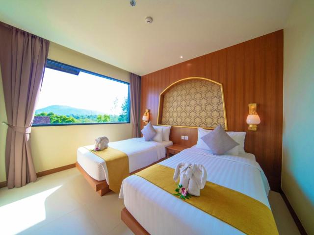 Maikhao Palm Beach & Resort