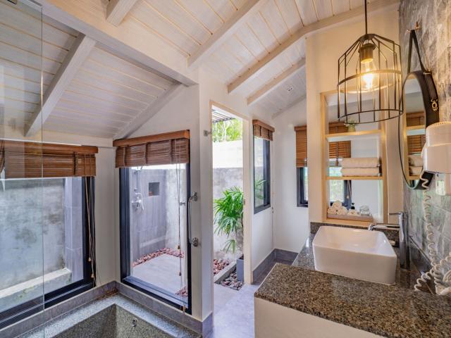 Khao Lak Emerald Beach
