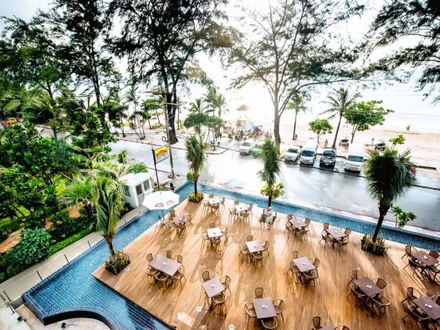 Phuket Graceland Resort & Spa