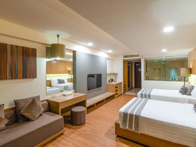 Phuket Graceland Resort & Spa