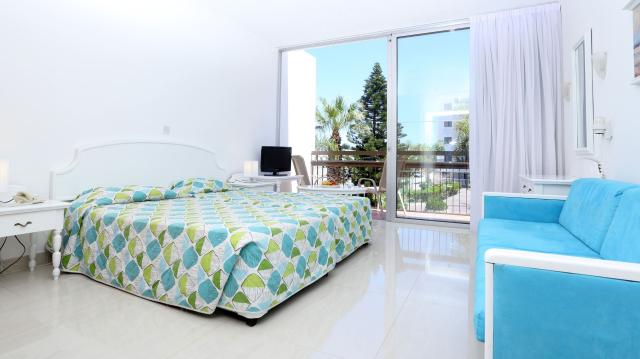 Marlita Beach Hotel