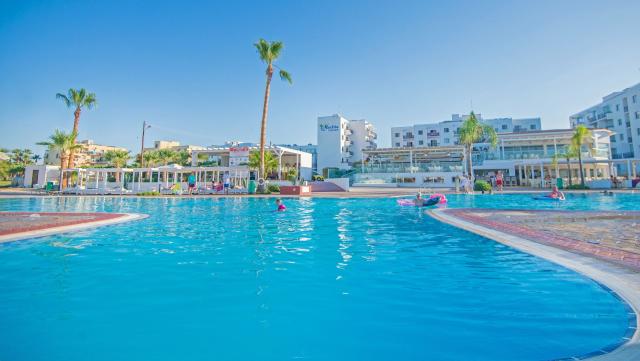 Marlita Beach Hotel