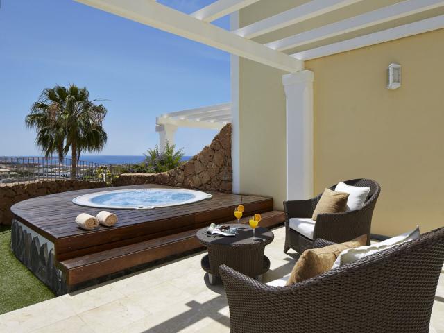 Suite Villa Maria
