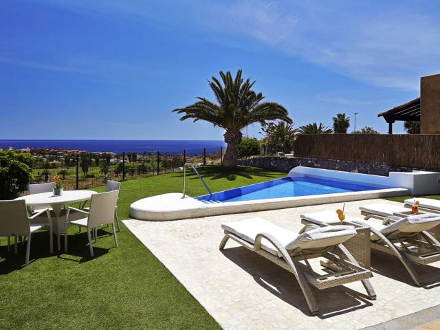 Suite Villa Maria