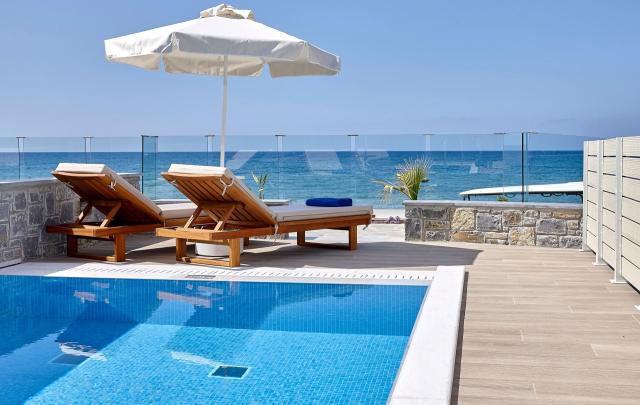 Alexander Beach Hotel & Village