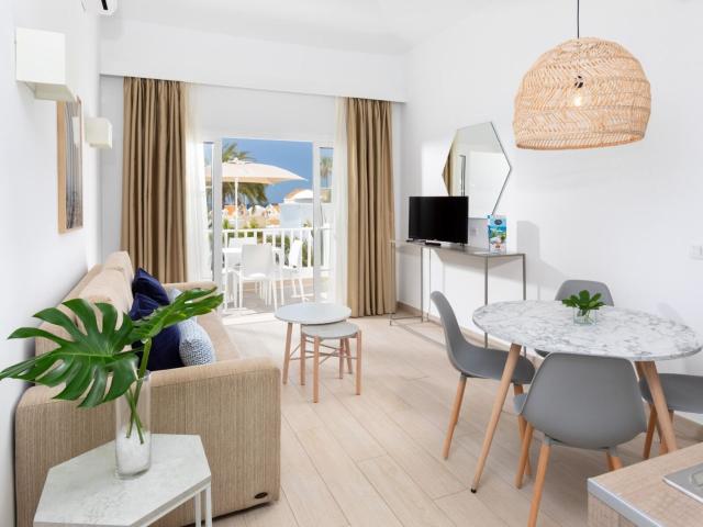 Lagos de Fañabé Beach Resort