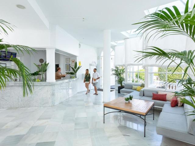 Lagos de Fañabé Beach Resort