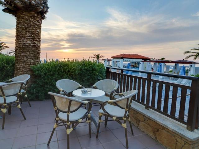 Creta Royal