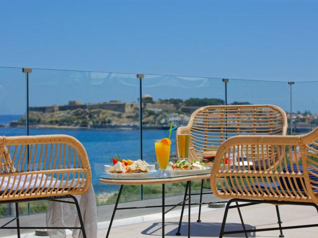 Archipelagos Residence