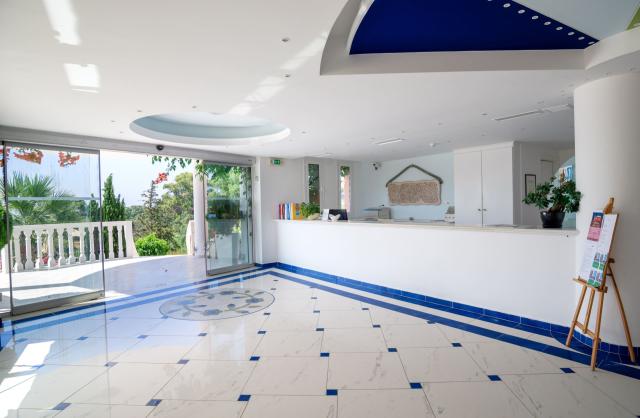 Belvedere Suites