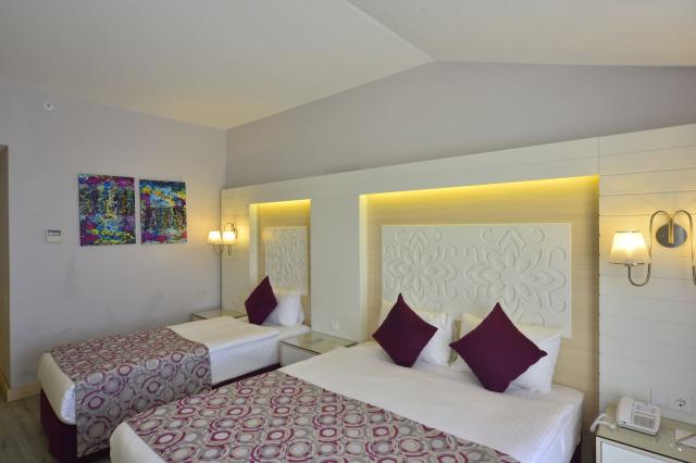Sunmelia Beach Resort & Spa