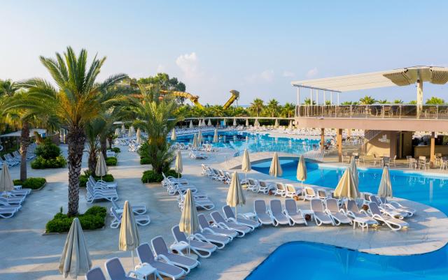 Sunmelia Beach Resort & Spa