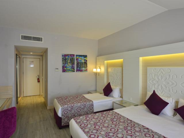 Sunmelia Beach Resort & Spa