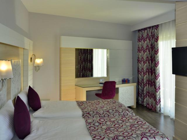 Sunmelia Beach Resort & Spa