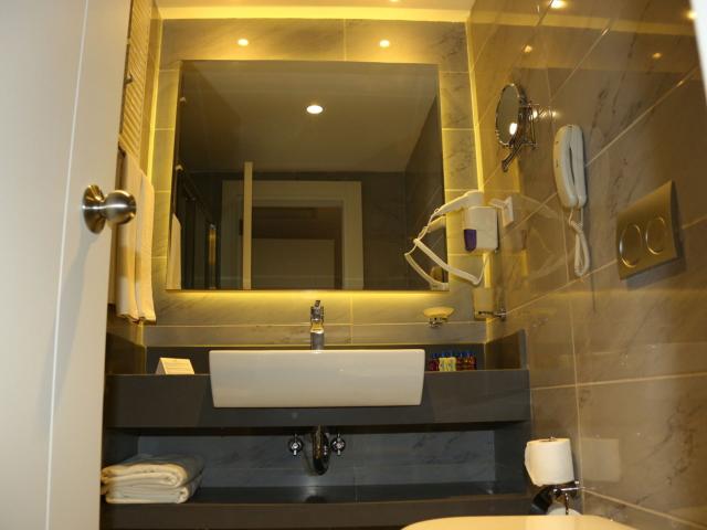 Sunmelia Beach Resort & Spa