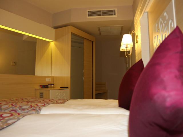 Sunmelia Beach Resort & Spa
