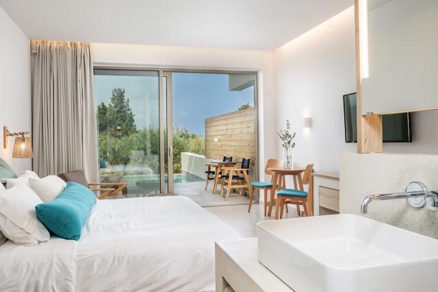 Tsamis Zante Suites