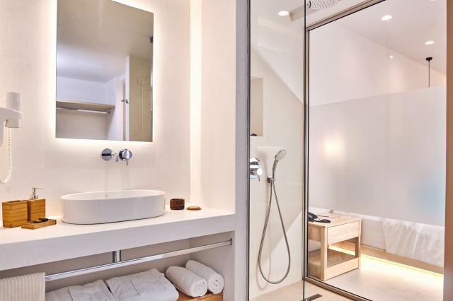 Tsamis Zante Suites