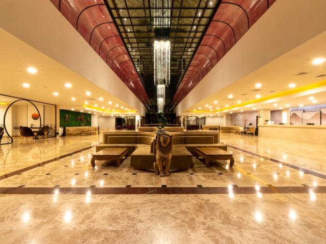 Siam Elegance Hotels & Spa