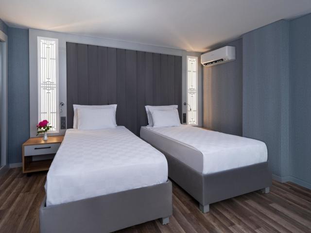 Siam Elegance Hotels & Spa