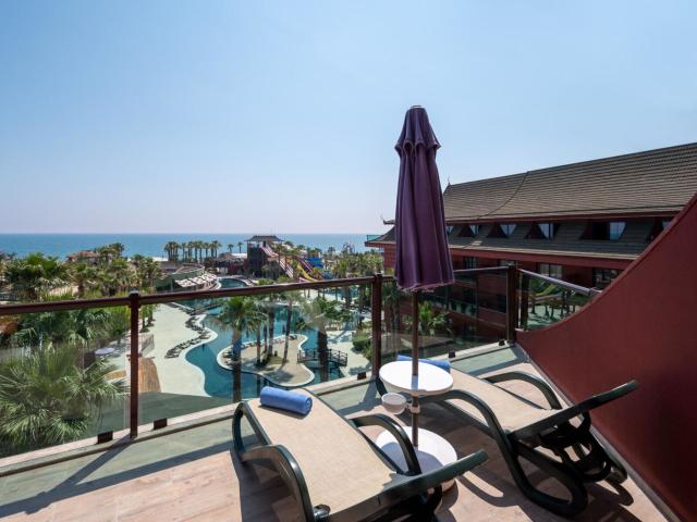 Siam Elegance Hotels & Spa