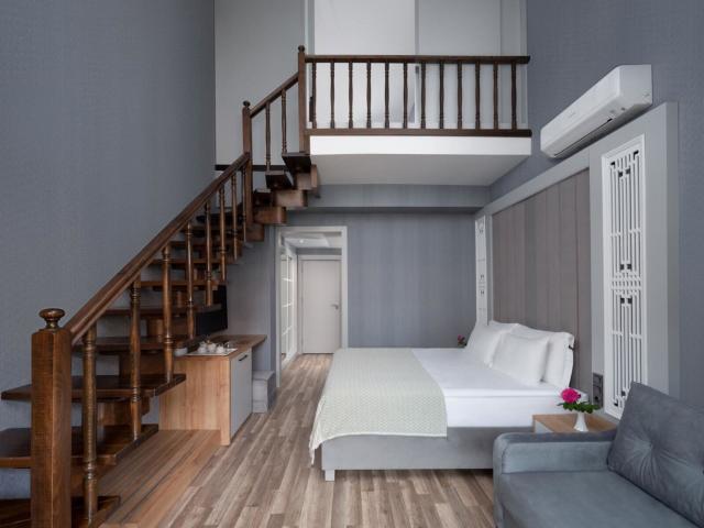 Siam Elegance Hotels & Spa