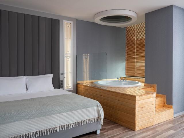 Siam Elegance Hotels & Spa