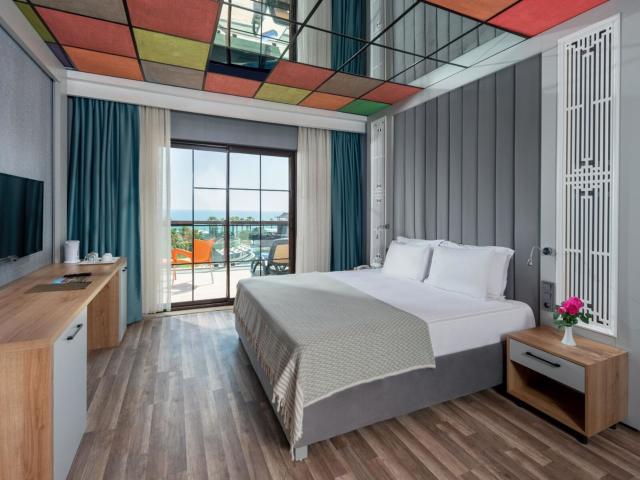 Siam Elegance Hotels & Spa