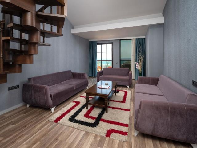 Siam Elegance Hotels & Spa