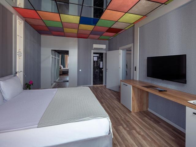 Siam Elegance Hotels & Spa
