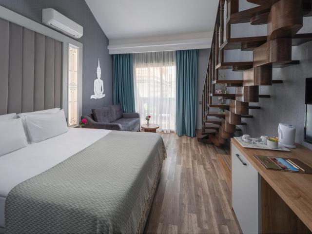 Siam Elegance Hotels & Spa