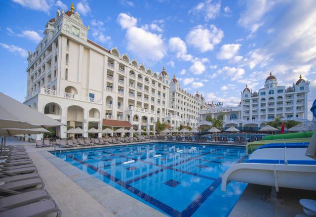 Oz Hotels Side Premium