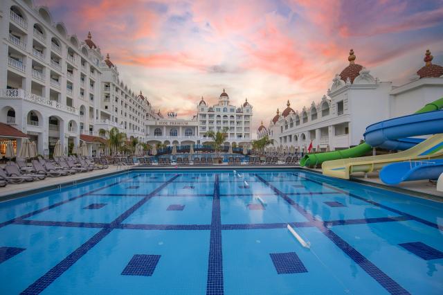 Oz Hotels Side Premium