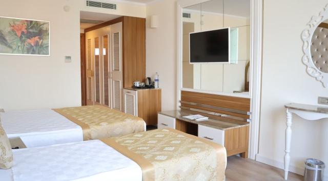 Oz Hotels Side Premium