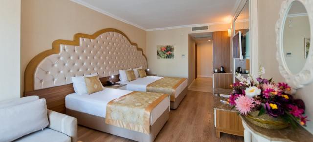 Oz Hotels Side Premium