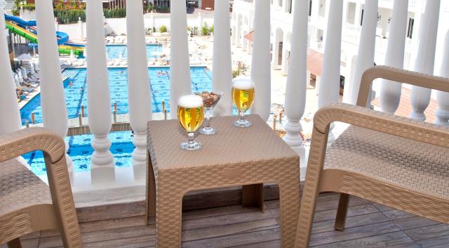 Oz Hotels Side Premium