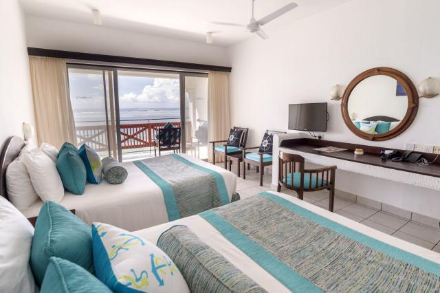 Voyager Beach Resort