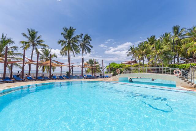 Voyager Beach Resort