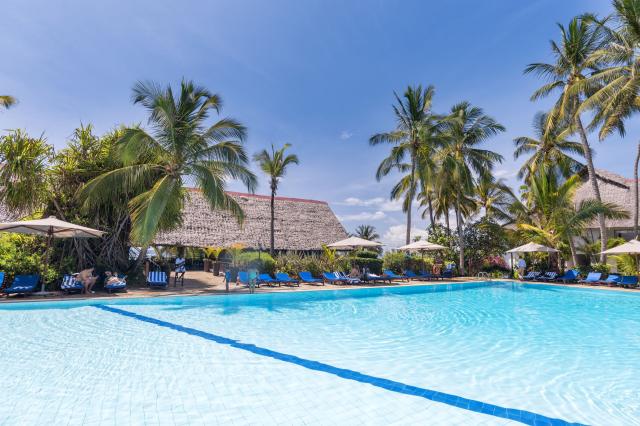Voyager Beach Resort