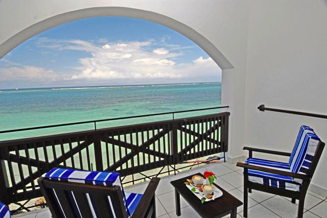 Voyager Beach Resort