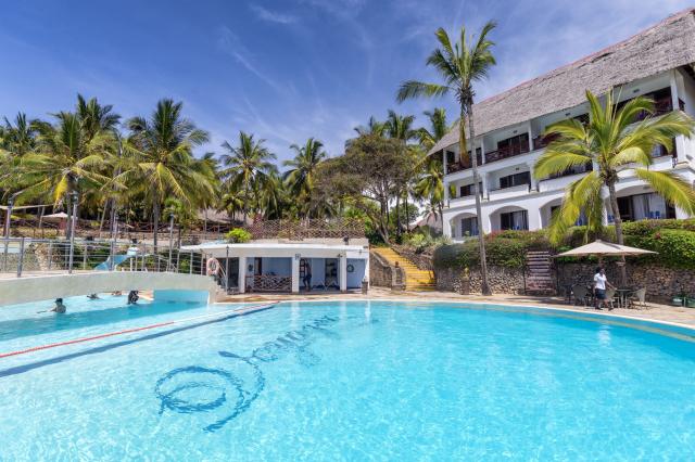 Voyager Beach Resort