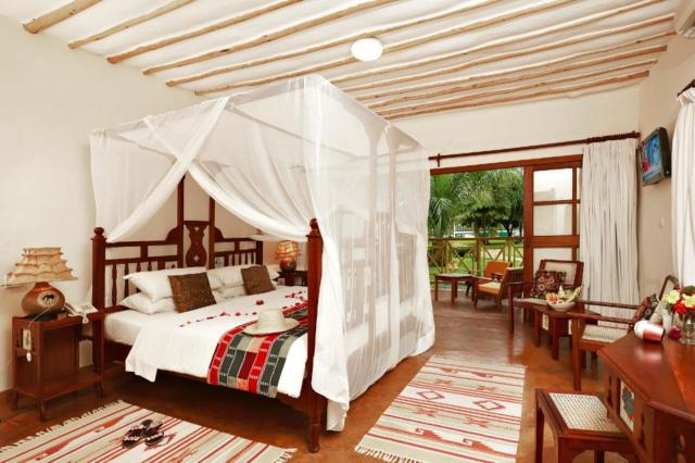 Neptune Palm Beach Boutique Resort & Spa