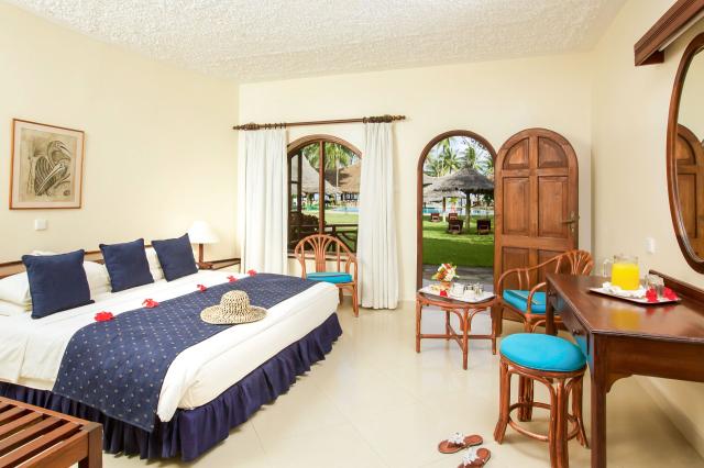 Neptune Paradise Beach Resort & Spa