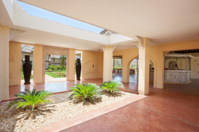 Neptune Paradise Beach Resort & Spa