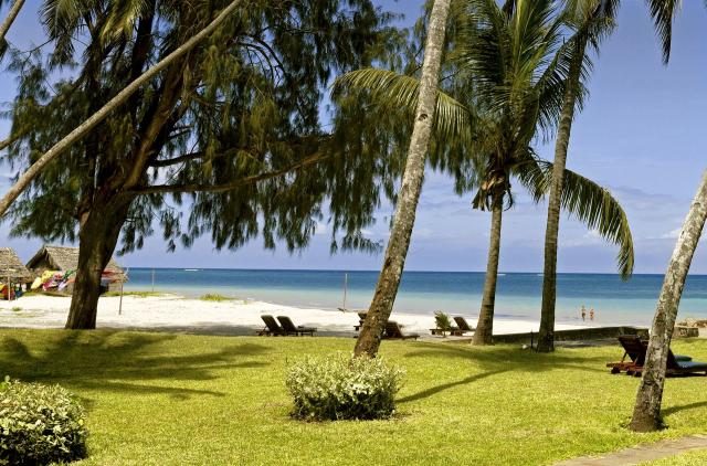 Neptune Paradise Beach Resort & Spa