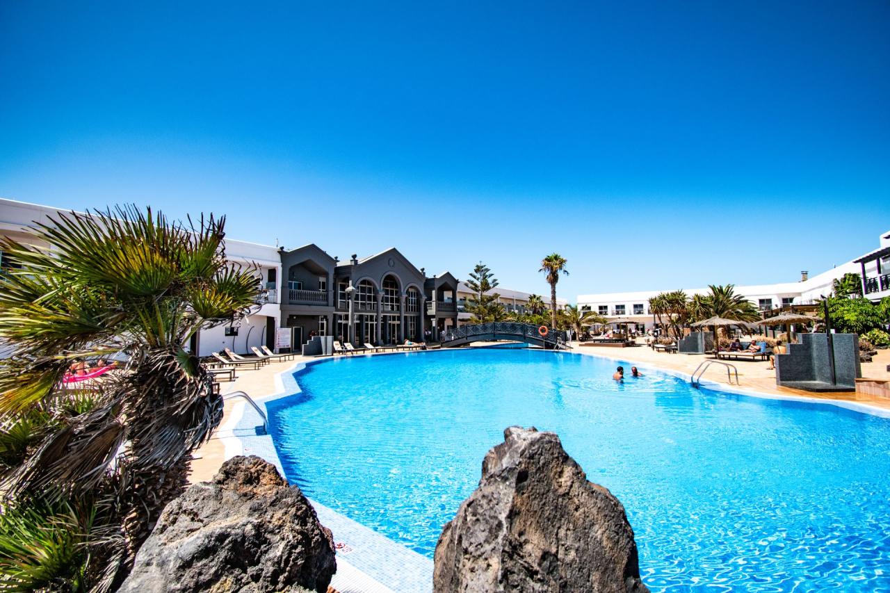 Coral Cotillo Reef Apartments